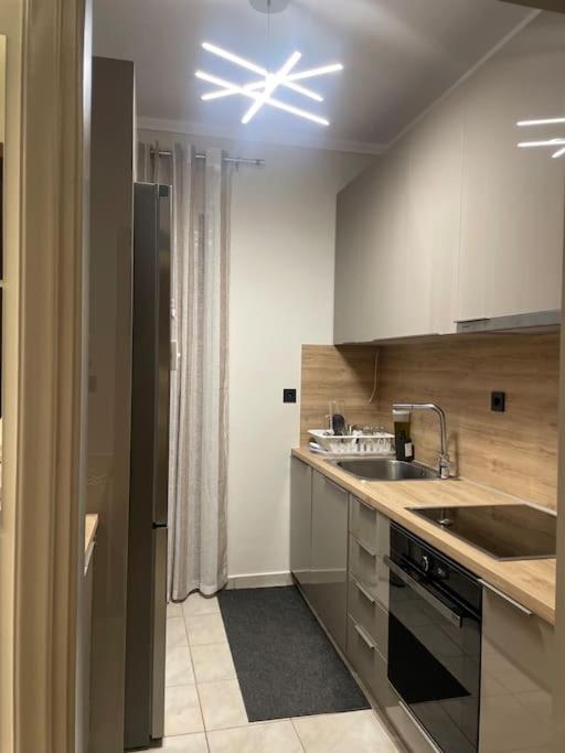 Serenity Apartment *